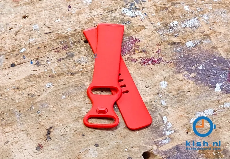Fitbit Versa 3 watch band red