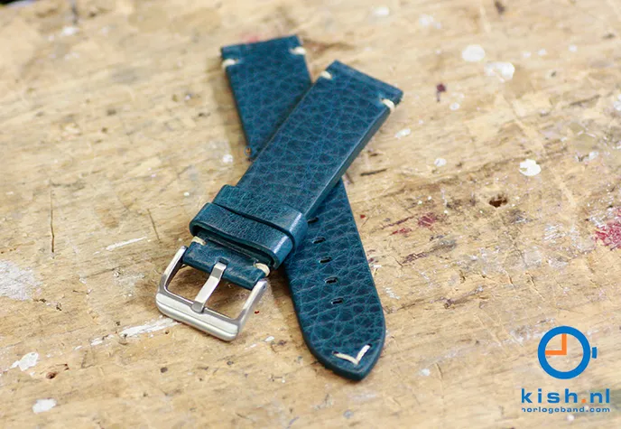 Watchstrap 20mm vintage blue leather