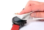 Stap 1 van plaatsen screen protector op smartwatch